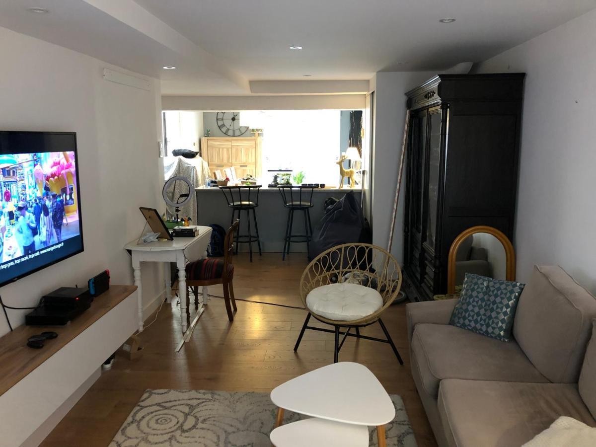 Agreable Maison De Ville ,Calme Avec Tous Les Commerces A 150M Cherbourg-en-Cotentin Exterior foto